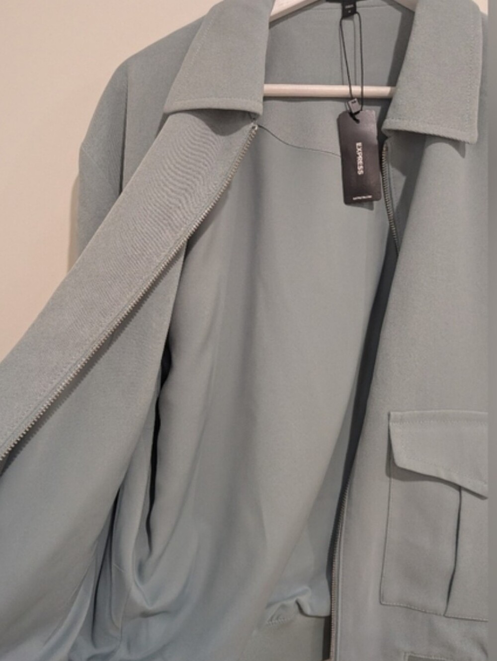 NWT Express Light Sage Bomber Cargo Jacket (size small) lightweight for fall - Picture 9 of 12